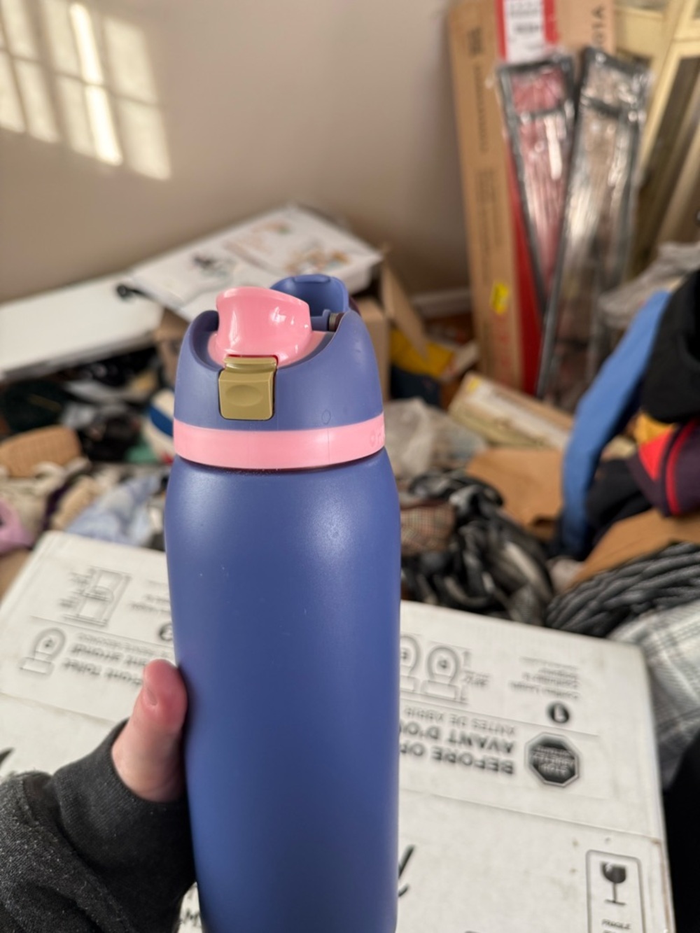 40 oz Owala Free Sip in Blue Jay - Picture 2 of 5